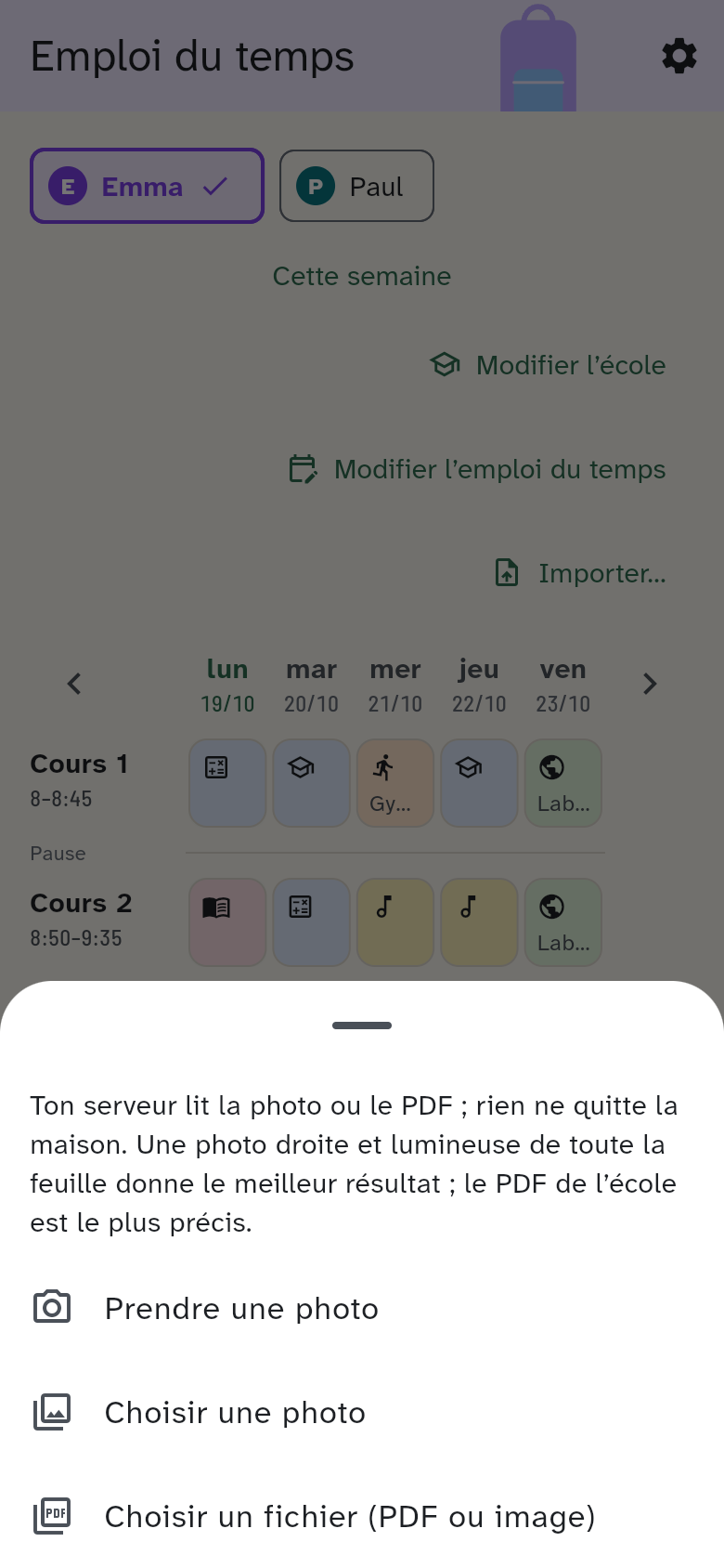 Scanner une photo : la remarque que le fichier reste à la maison, et les trois choix Prendre une photo, Choisir une photo et Choisir un fichier